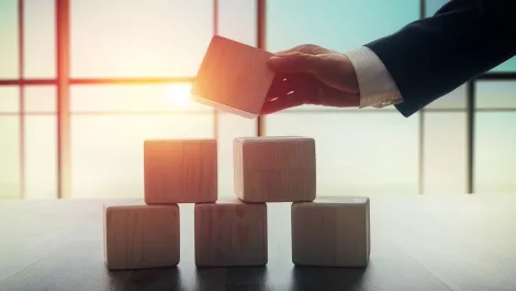 Business layered cubes