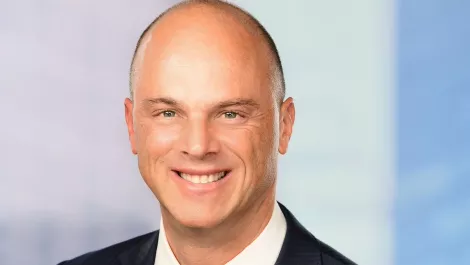 Marco corrent carbon black